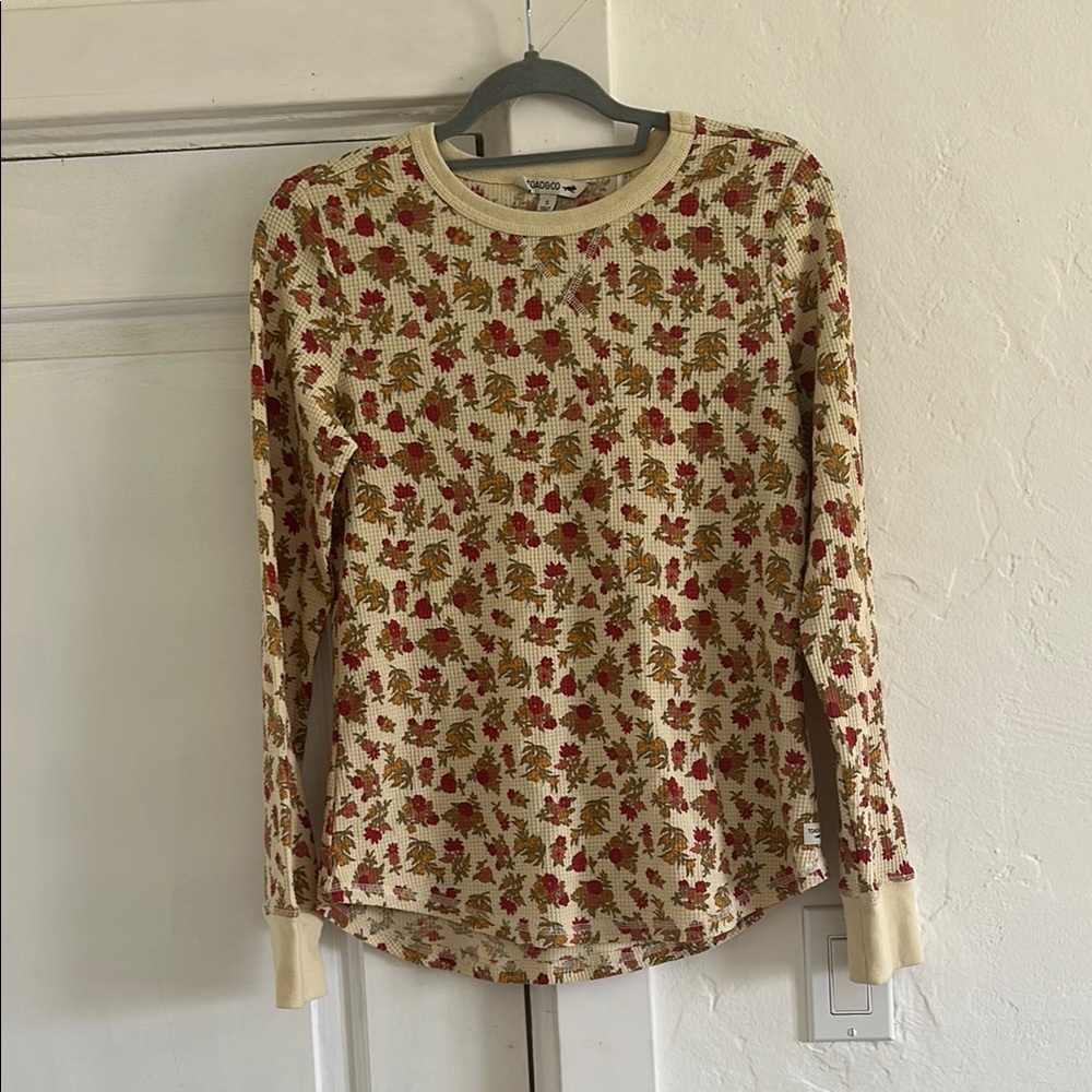 Butter Yellow Floral waffle knit base layer